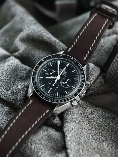 omega speedmaster broad arrow leather strap|Omega Speedmaster leather watch strap.